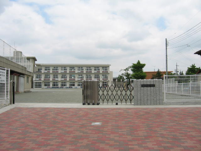 御殿場南小学校1-2号校舎